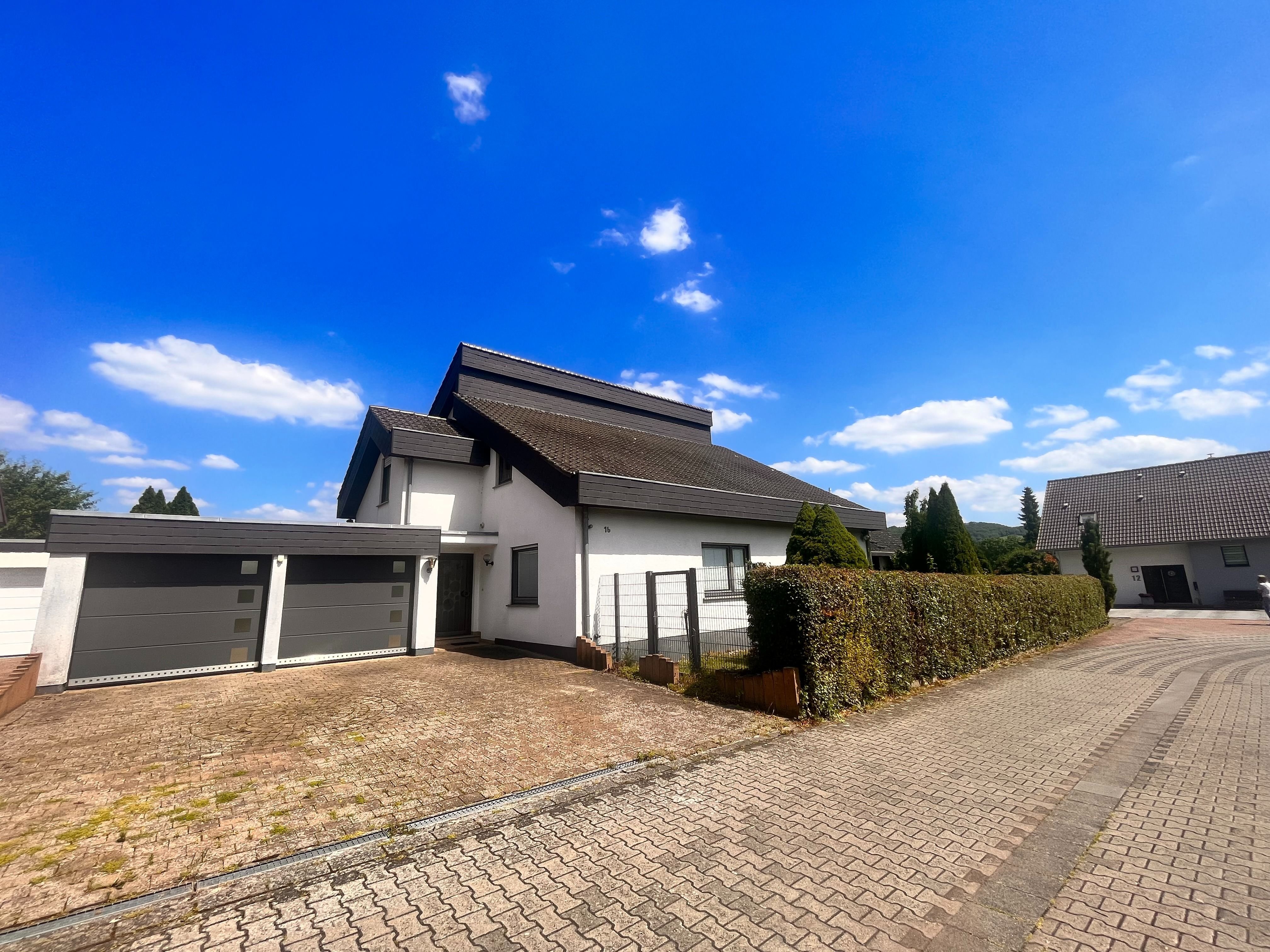 Einfamilienhaus zum Kauf 425.000 € 6 Zimmer 208 m²<br/>Wohnfläche 880 m²<br/>Grundstück Staudernheim 55568