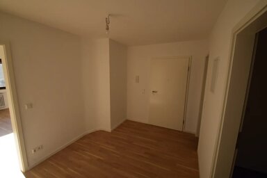 Wohnung zur Miete 700 € 3 Zimmer 85 m² frei ab sofort Werderstraße 9a Baden-Baden - Kernstadt Baden-Baden 76530