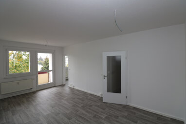 Wohnung zur Miete 339 € 3 Zimmer 55,3 m² 3. Geschoss Maxim-Gorki-Straße 46 Wasserberg - Ost Freiberg 09599