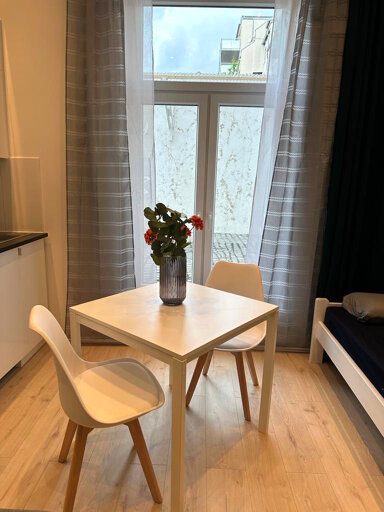 Wohnung zur Miete Wohnen auf Zeit 870 € 1 Zimmer 25 m² frei ab 01.04.2025 Friedrichstadt Düsseldorf 40215