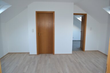 Wohnung zur Miete 515 € 2 Zimmer 44,8 m² 2. Geschoss frei ab sofort Fischbach Nürnberg 90475