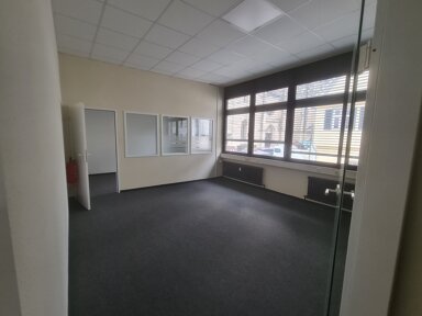 Bürofläche zur Miete provisionsfrei 10,50 € 8 Zimmer 181 m² Bürofläche Metzgerstraße 59 Zentrum Reutlingen 72764