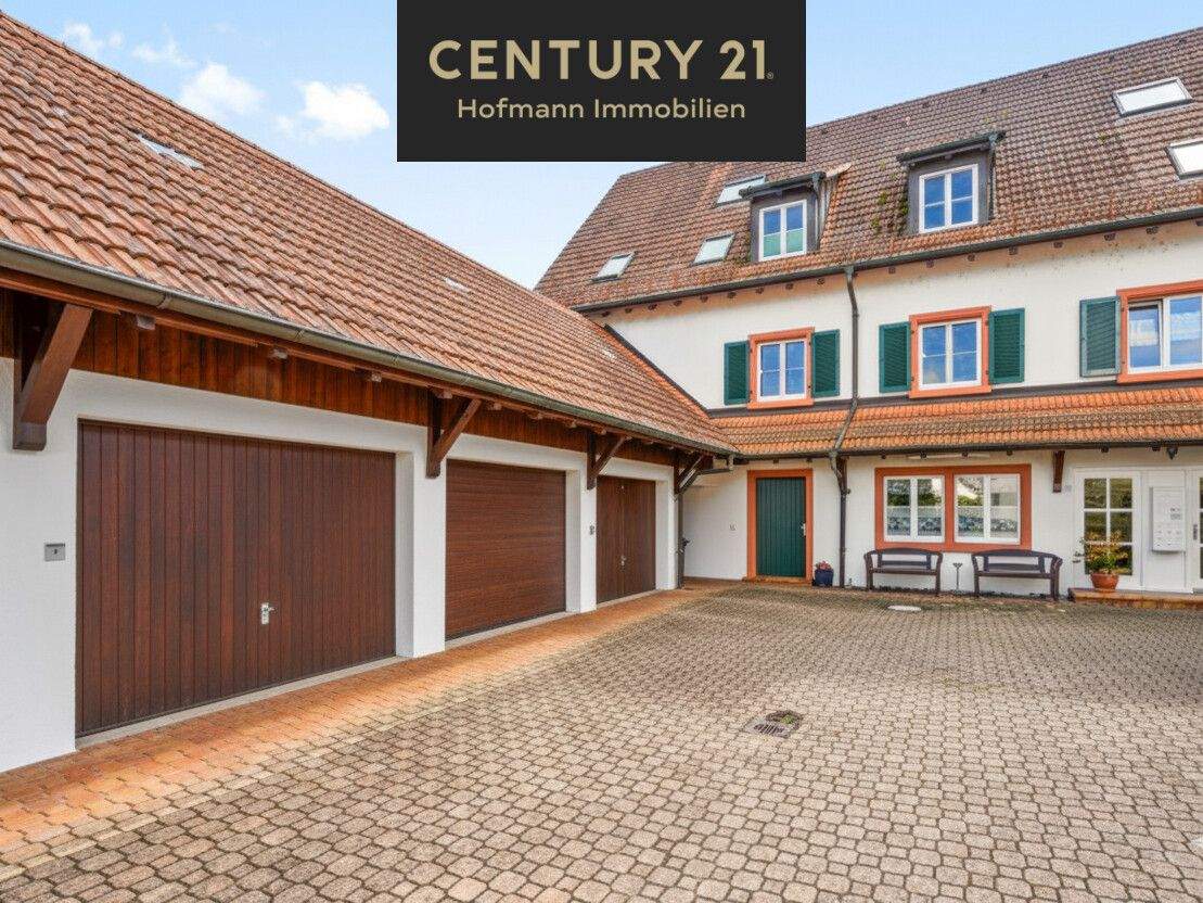 Sonnig, stilvoll, zuhause – 4-Zimmer-Wohnung mit Südbalkon und Garage in Rheinfelden-Warmbach