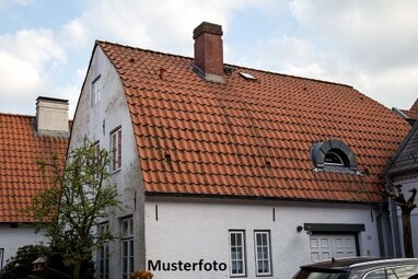 Doppelhaushälfte zum Kauf Zwangsversteigerung 51.000 € 3 Zimmer 112 m² 199 m² Grundstück Ovenhausen Höxter 37671
