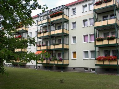 Wohnung zur Miete 345 € 2 Zimmer 49,3 m² 2. Geschoss frei ab 01.04.2025 Fröbelstraße 48 Spielhagensiedlung Magdeburg 39110