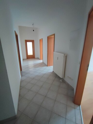 Wohnung zur Miete 445 € 3 Zimmer 88,8 m² EG frei ab sofort Schloßberg Plauen 08523