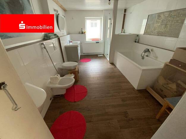 Bauernhaus zum Kauf 250.000 € 6 Zimmer 244 m² 699 m² Grundstück Aschau Allendorf 07426