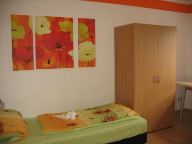 Wohnung zur Miete 320 € 1 Zimmer 10 m² 1. Geschoss frei ab sofort Höfen Nürnberg 90431