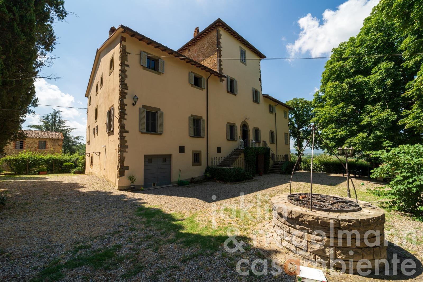 Villa zum Kauf 1.650.000 € 17 Zimmer 850 m²<br/>Wohnfläche 4.780 m²<br/>Grundstück Arezzo 52100