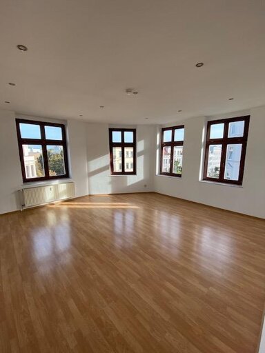 Wohnung zur Miete 768 € 4 Zimmer 109,7 m² 1. Geschoss frei ab sofort Wolfenbütteler Straße 65 Wormser Platz Magdeburg 39112