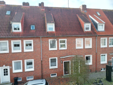 Reihenmittelhaus zum Kauf 159.000 € 4 Zimmer 120 m² 76 m² Grundstück Stadtzentrum Emden 26725