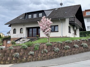 Einfamilienhaus zum Kauf Provisionsfrei 559.000 € 10 Zimmer 245 m² 772 m² Grundstück Rechtenbach Hüttenberg 35625