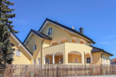 Immobilie zum Kauf 699.000 € 6 Zimmer 299 m² 566,1 m² Grundstück Muschenheim Lich 35423