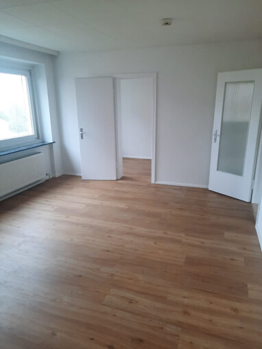 Wohnung zur Miete 410 € 1,5 Zimmer 40 m² 6. Geschoss Meteorstr. 3 Wahlbezirk 18 Elmshorn 25336