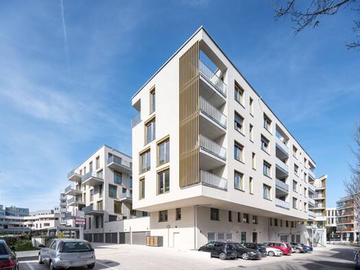 Wohnung zur Miete - Erstbezug 1.938 € 5 Zimmer 110,1 m² 1. Geschoss frei ab sofort Dr. Richard-Bonz-Str. 13 Böblingen 71034