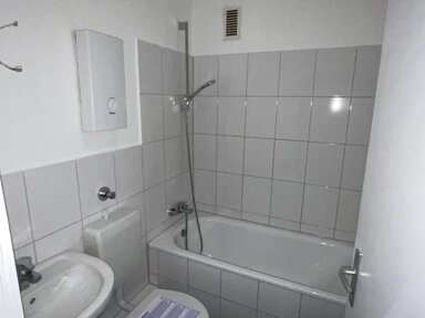 Wohnung zur Miete 369 € 2 Zimmer 50 m² 1. Geschoss Eickenstraße 3 Obermeiderich Duisburg 47138