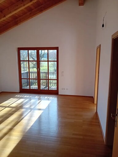 Haus zum Kauf provisionsfrei 348.000 € 7 Zimmer 203 m² 593 m² Grundstück Tegernseer Weg Oberhaching Oberhaching 82041