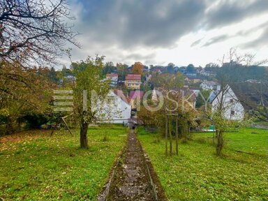 Mehrfamilienhaus zum Kauf als Kapitalanlage geeignet 14 Zimmer 310 m² 920 m² Grundstück Gerbrunn 97218