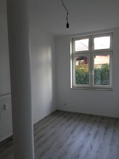 Wohnung zum Kauf provisionsfrei 121.200 € 2 Zimmer 77 m² frei ab sofort Dresdener Str. Hellerhof Düsseldorf 40595