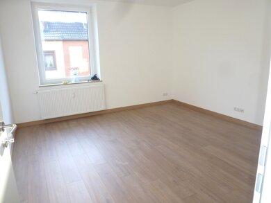 Wohnung zur Miete 864 € 4 Zimmer 96 m² 1. Geschoss frei ab sofort Mittelstr. Würselen Würselen 52146