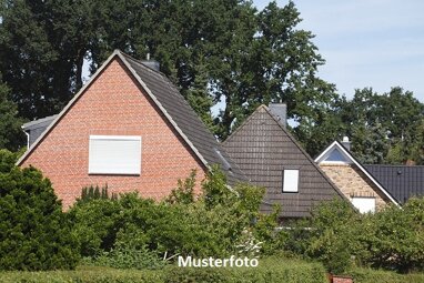 Einfamilienhaus zum Kauf Zwangsversteigerung 199.000 € 6 Zimmer 136 m² 1.270 m² Grundstück Hohenhameln Hohenhameln 31249