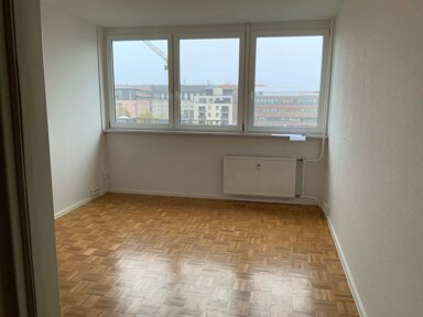 Wohnung zur Miete 250 € 1 Zimmer 25 m² 5. Geschoss frei ab 01.01.2025 Johannisplatz 4 Zentrum - Ost Leipzig 04103