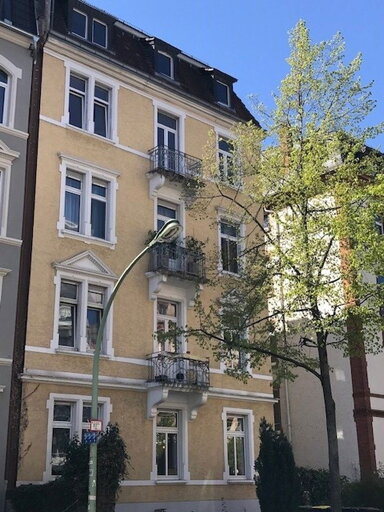 Wohnung zur Miete 2.700 € 4 Zimmer 136 m² 3. Geschoss frei ab 01.04.2025 Bockenheim Frankfurt am Main 60486