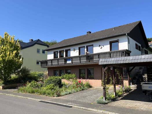 Einfamilienhaus zum Kauf 250.000 € 5 Zimmer 177 m² 666 m² Grundstück Birresborn 54574