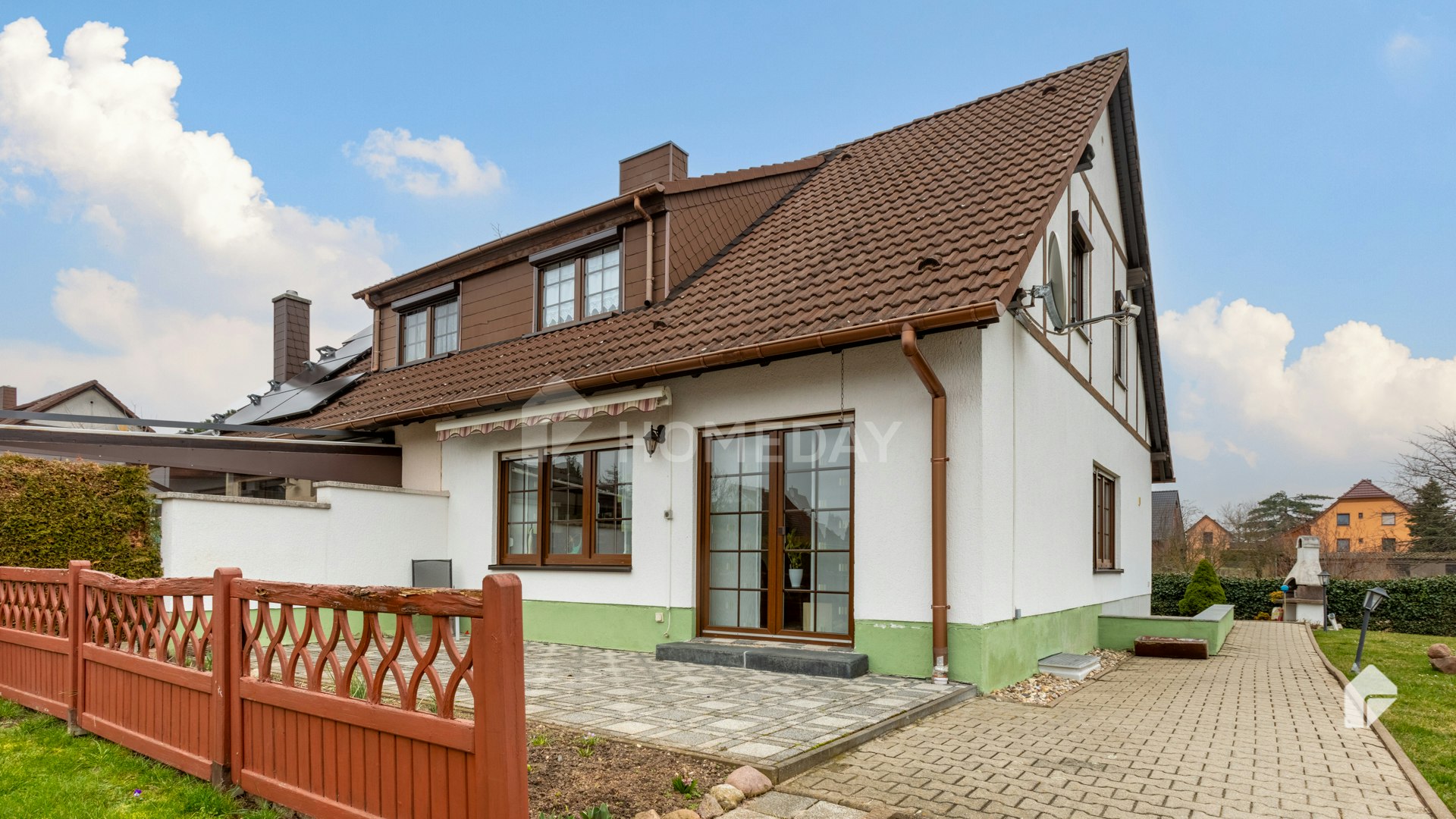 Doppelhaushälfte zum Kauf 330.000 € 5 Zimmer 123 m²<br/>Wohnfläche 632 m²<br/>Grundstück Oebles-Schlechtewitz Bad Dürrenberg 06231