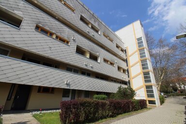 Wohnung zur Miete 899 € 4 Zimmer 99,1 m² 1. Geschoss frei ab 24.01.2025 Schelmenstr. 25 Bartenbach Göppingen 73035