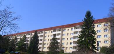 Wohnung zur Miete 540 € 4 Zimmer 89,9 m² Schulstrasse 15b Lichtenstein Lichtenstein (Sachsen) 09350