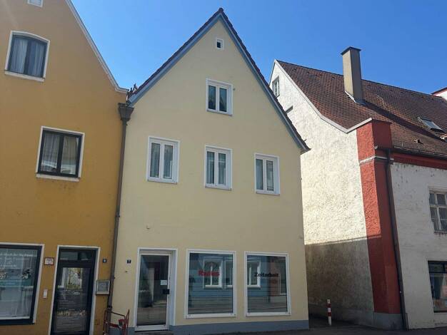 Mehrfamilienhaus zum Kauf 849.000 € 8 Zimmer 253 m² 173 m² Grundstück Donauwörth 86609