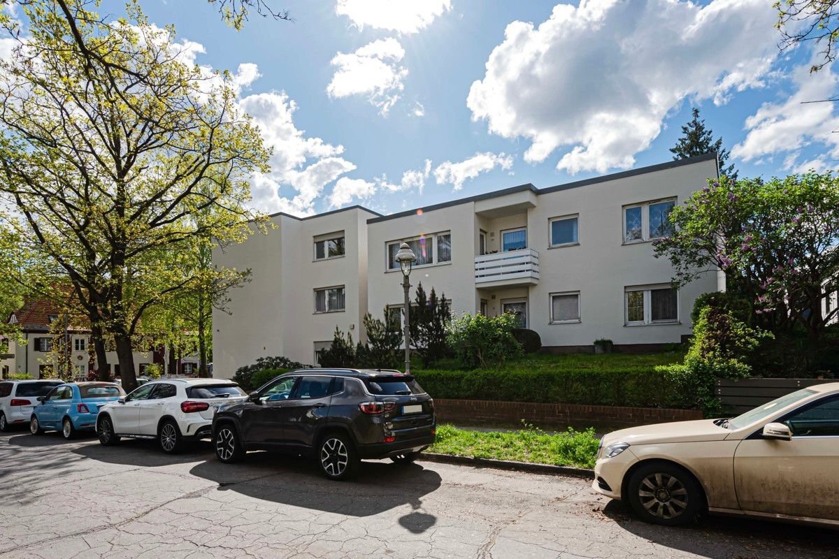 Wohnung zum Kauf provisionsfrei 243.000 € 2 Zimmer 54,4 m²<br/>Wohnfläche EG<br/>Geschoss Kunzendorfstraße 2 Zehlendorf Berlin 14165