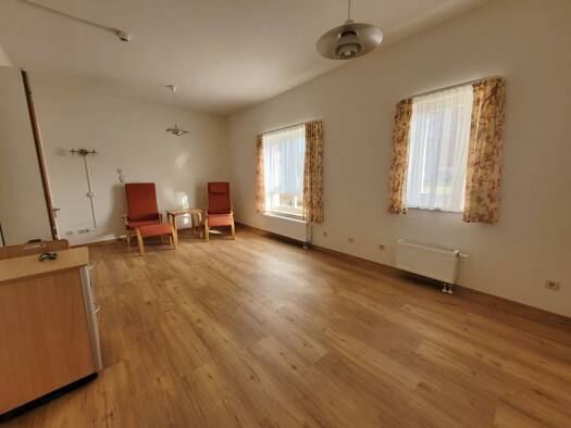 Studio zur Miete 362 € 33,1 m² EG Pestalozzistraße Gotha 99867