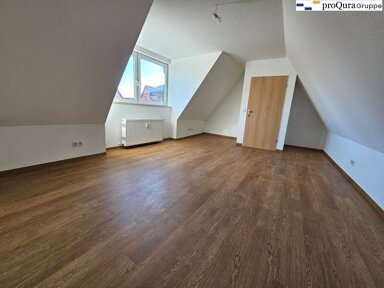 Wohnung zur Miete 450 € 4 Zimmer 68,3 m² 4. Geschoss frei ab sofort Herrenstraße 8 Mühlhausen Mühlhausen/Thüringen 99974