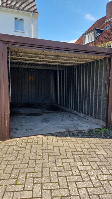 Garage zur Miete 95,20 € Eißendorf Hamburg 21073