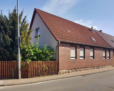 Doppelhaushälfte zum Kauf 49.000 € 4 Zimmer 88 m² 278 m² Grundstück Groß Schwarzlosen Tangerhütte 39517