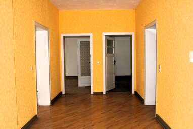Wohnung zum Kauf 125.000 € 4 Zimmer Karower Str. 36 Genthin Genthin 39307