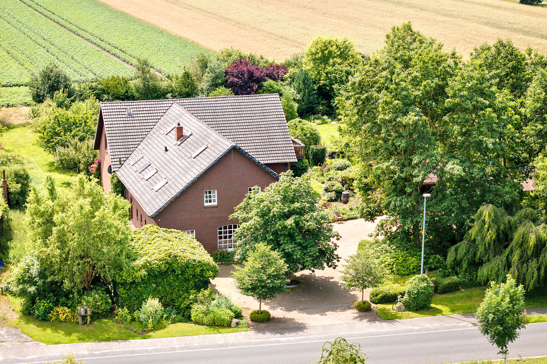 Mehrfamilienhaus zum Kauf 595.000 € 16 Zimmer 460 m²<br/>Wohnfläche 3.499 m²<br/>Grundstück Ristedt Syke / Ristedt 28857