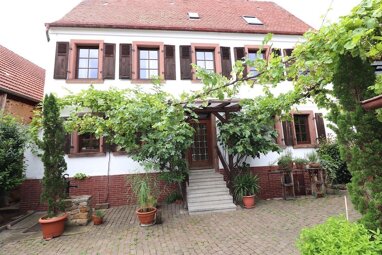 Einfamilienhaus zum Kauf 459.000 € 9 Zimmer 198 m² 427 m² Grundstück Leiningerstraße 22 Bobenheim am Berg 67273