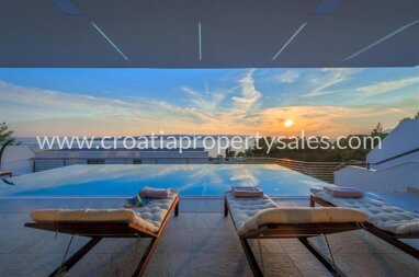 Villa zum Kauf 1.990.000 € 4 Zimmer 445 m² 502 m² Grundstück Makarska 21300