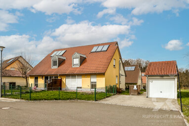 Doppelhaushälfte zum Kauf 219.000 € 5 Zimmer 128 m² 390 m² Grundstück Sorghof Vilseck 92249