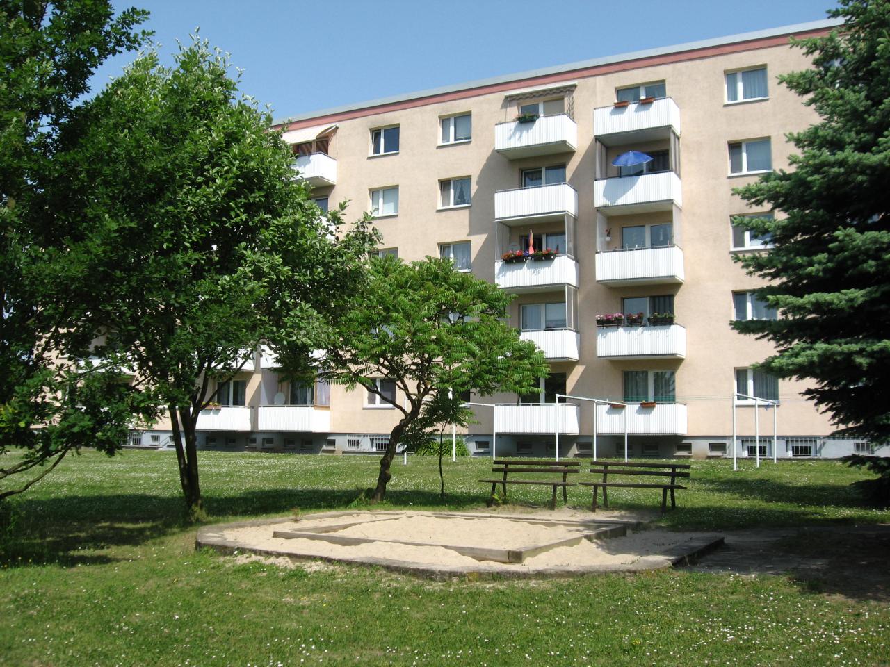 Wohnung zur Miete 540 € 3 Zimmer 60,3 m²<br/>Wohnfläche 3. Stock<br/>Geschoss Alte Straße 11 Schkeuditz Schkeuditz 04435