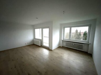 Wohnung zur Miete 393 € 3 Zimmer 69,7 m² 3. Geschoss Pommersche Straße 10 Bant Wilhelmshaven 26382