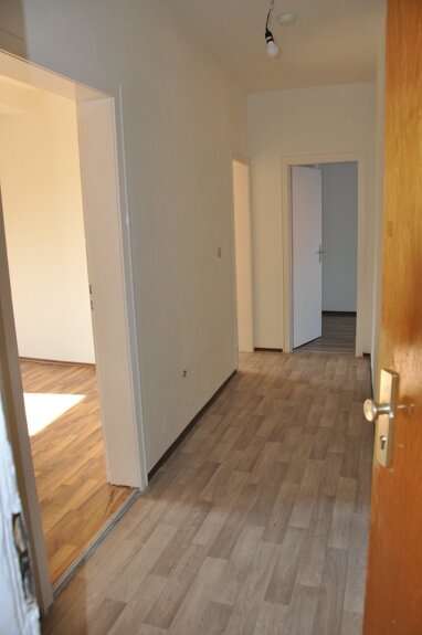 Wohnung zum Kauf 199.000 € 4 Zimmer 86 m² 1. Geschoss Groß-Zimmern Groß-Zimmern 64846