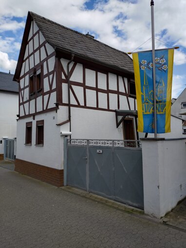 Einfamilienhaus zur Miete 1.150 € 4 Zimmer 70 m² 249 m² Grundstück Poppenstraße Güls 4 Koblenz 56072