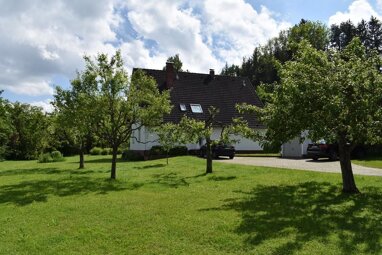 Mehrfamilienhaus zum Kauf 449.500 € 9 Zimmer 220 m² 2.921 m² Grundstück Niedereschach Niedereschach 78078