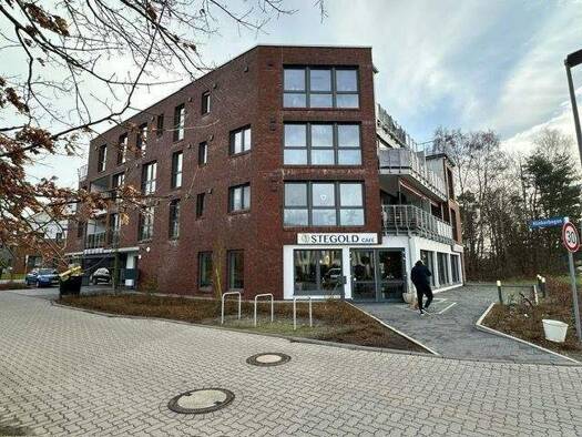 Wohnung zur Miete 660 € 3 Zimmer 80 m² 3. Geschoss frei ab sofort Klinkerbogen 16 Basbeck Hemmoor 21745