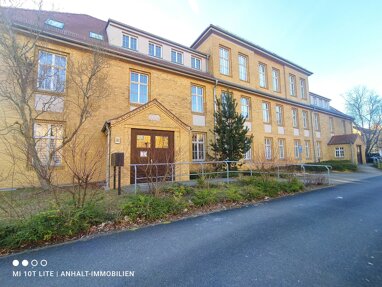 Wohnung zum Kauf 80.000 € 2 Zimmer 64,4 m² 1. Geschoss Am alten Schulhof 2 Wolfen Bitterfeld-Wolfen 06766