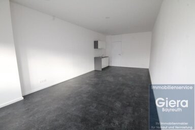 Studio zur Miete 400 € 1 Zimmer 34,4 m² 3. Geschoss frei ab 01.01.2025 City Bayreuth 95444